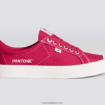 Heren Cariuma pantone viva magenta/gebroken wit canvas 6F0Z2438